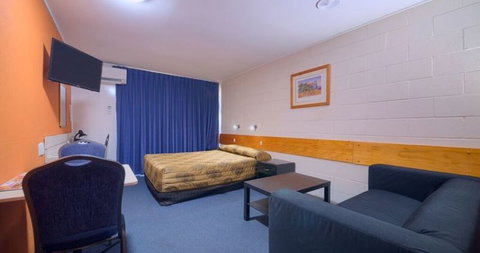 M&J Enterprises Qld Pty Ltd As Trustee For The Blades Family Trust - Accommodation Broadbeach 4
