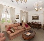 Cobb  Co Court Boutique Hotel - Accommodation Broadbeach