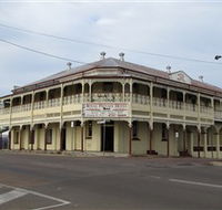 Royal Private Hotel - Accommodation Broadbeach