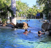 Aussie Outback Oasis Cabin and Van Village - Accommodation Broadbeach