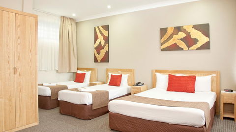 BEST WESTERN Endeavour Motel - Accommodation Broadbeach 3