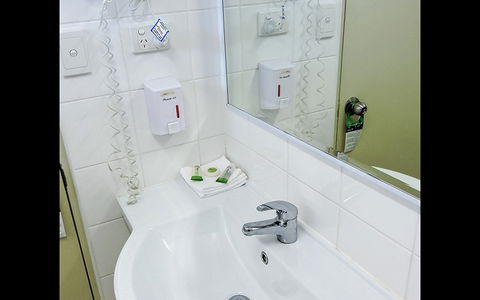BEST WESTERN Airport 85 Motel - Accommodation Broadbeach 14