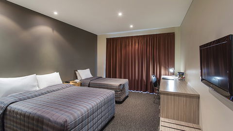 BEST WESTERN Foreshore Motel - Accommodation Broadbeach 0