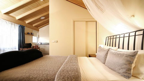 BEST WESTERN Great Ocean Road Inn - Accommodation Broadbeach 1