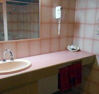 BEST WESTERN Pines Country Club Motor Inn - Accommodation Broadbeach