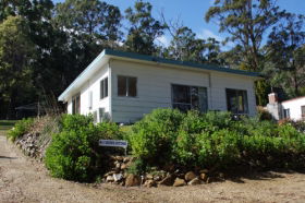 CLASSIC COTTAGES S/C ACCOMMODATION - Accommodation Broadbeach 0