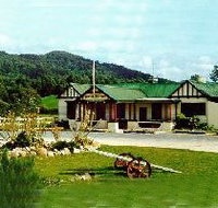 Pub in the Paddock - Accommodation Broadbeach