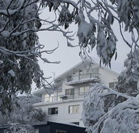 Attunga Alpine Lodge and Apartments - Accommodation Broadbeach