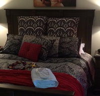 Emerald Creek Cottages - Accommodation Broadbeach