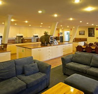 Alpha Ski Lodge - Accommodation Broadbeach