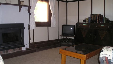 Savernake Farmstay - Accommodation Broadbeach 2