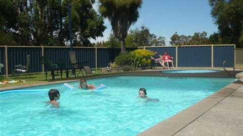 Halls Haven Resort - Accommodation Broadbeach 2