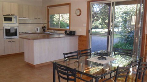 Halls Haven Resort - Accommodation Broadbeach 5