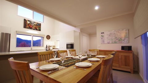 Cadence At Bright - Accommodation Broadbeach 2