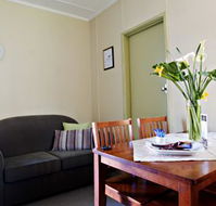 Stable On Riesling - Accommodation Broadbeach