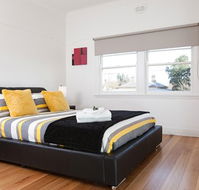 Phyl  May's Luxury Accommodation - Accommodation Broadbeach