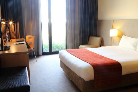 Alpha Hotel Eastern Creek - Accommodation Broadbeach 0