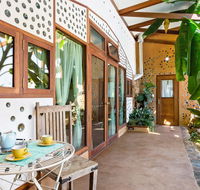 Earthship Ironbank - Accommodation Broadbeach