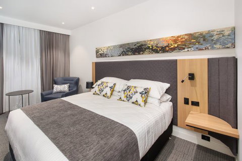 Quality Hotel Rules Club Wagga - Accommodation Broadbeach 0