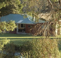 Crystal Springs Homestead - Accommodation Broadbeach