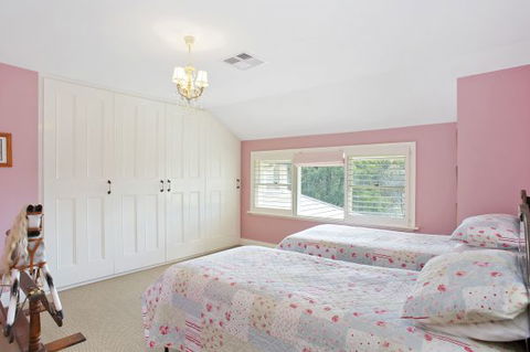 Ellengowan - Accommodation Broadbeach 7