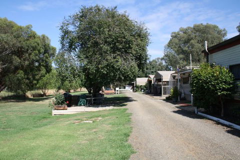 Molesworth Recreation Reserve And Caravan Park - Accommodation Broadbeach 7
