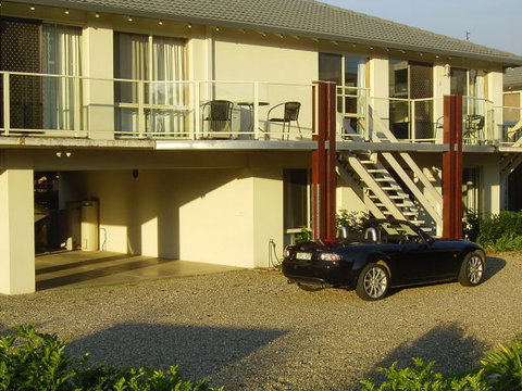 Southern Comfort Holiday Units - Accommodation Broadbeach 5