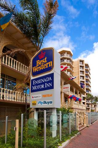 BEST WESTERN Ensenada Motor Inn & Suites - Accommodation Broadbeach 5