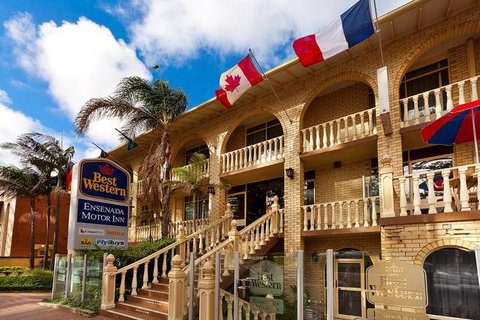 BEST WESTERN Ensenada Motor Inn & Suites - Accommodation Broadbeach 6