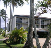 Cairns Holiday Lodge - Accommodation Broadbeach