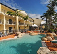 Cairns Queenslander Hotel  Apartments - Accommodation Broadbeach
