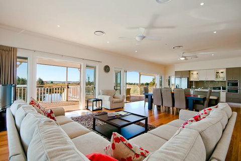 Cornwallis House - Accommodation Broadbeach 3