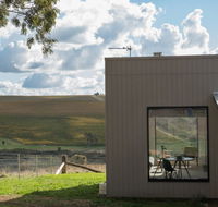 Dragon Fly Cottages - Accommodation Broadbeach