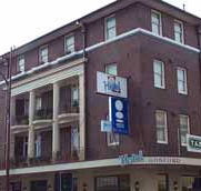 Hotel Gosford - Accommodation Broadbeach
