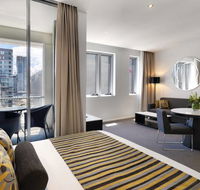 Meriton Serviced Apartments - Zetland - Accommodation Broadbeach