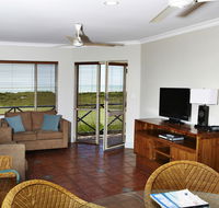 Moonlight Bay Suites - Accommodation Broadbeach