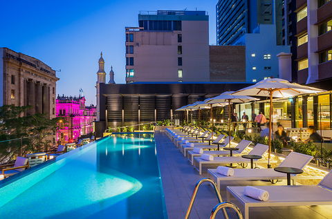 NEXT Hotel Brisbane - Accommodation Broadbeach 5