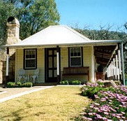 Price Morris Cottage - Accommodation Broadbeach