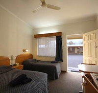 Rest Point Motor Inn and Hereford Steakhouse - Accommodation Broadbeach