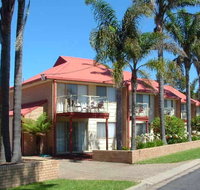 Sapphire Court Holiday Units - Accommodation Broadbeach