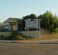 Sunset Beach Holiday Park - Accommodation Broadbeach