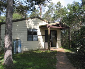 Gum Grove Chalets - Accommodation Broadbeach 0