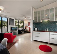 Beachside Tropical Retreat - Accommodation Broadbeach