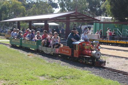 Altona Miniture Railway - Accommodation Broadbeach 0