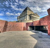 Shrine Of Remembrance - Accommodation Broadbeach