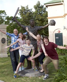 SCG Tour Experience - Accommodation Broadbeach 5