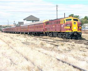 Lachlan Valley Railway - Accommodation Broadbeach 1