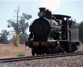 Lachlan Valley Railway - Accommodation Broadbeach 2