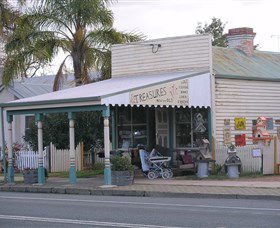 Lady Gails Bookshop And Curios - Accommodation Broadbeach 0