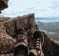 Small Group - Grampians Hiking Day Tour from Melbourne - Accommodation Broadbeach